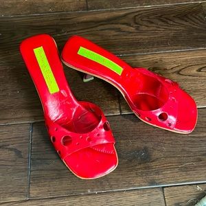 Red Italian leather kitten heel sandals. Sz 8.5. From Italy